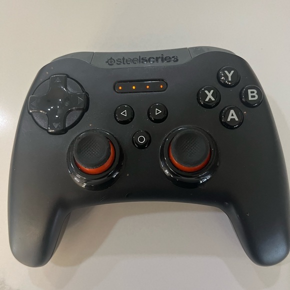 SteelSeries Stratus XL for Windows + Android - Picture 1 of 3